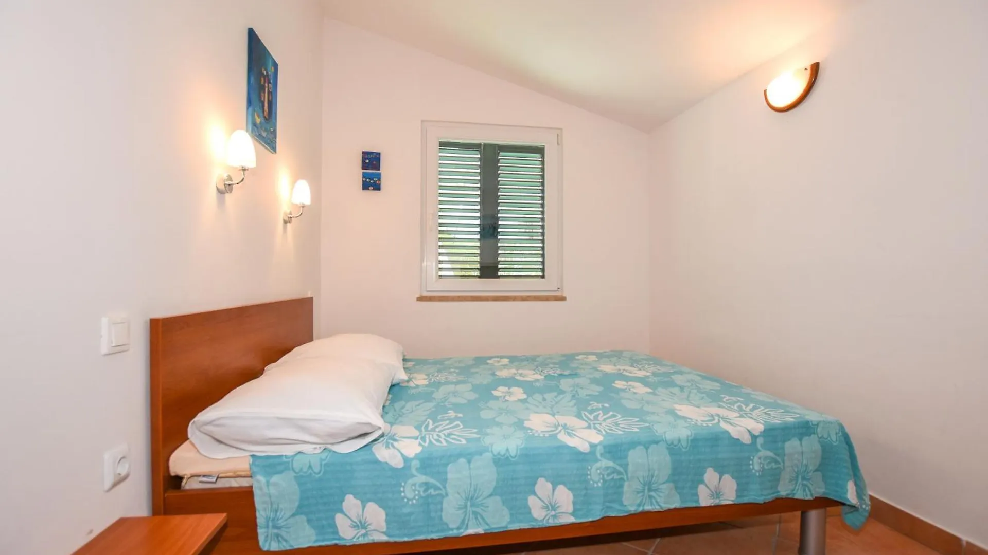 Rose Wind Apartments Pag Town