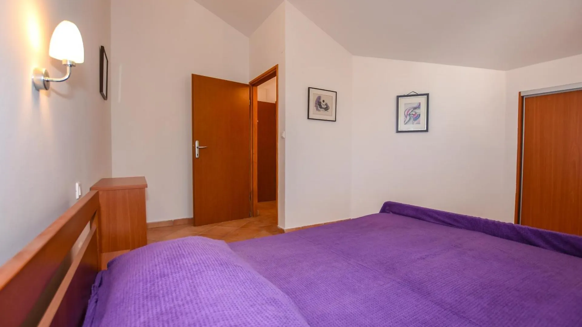 Rose Wind Apartments Pag Town
