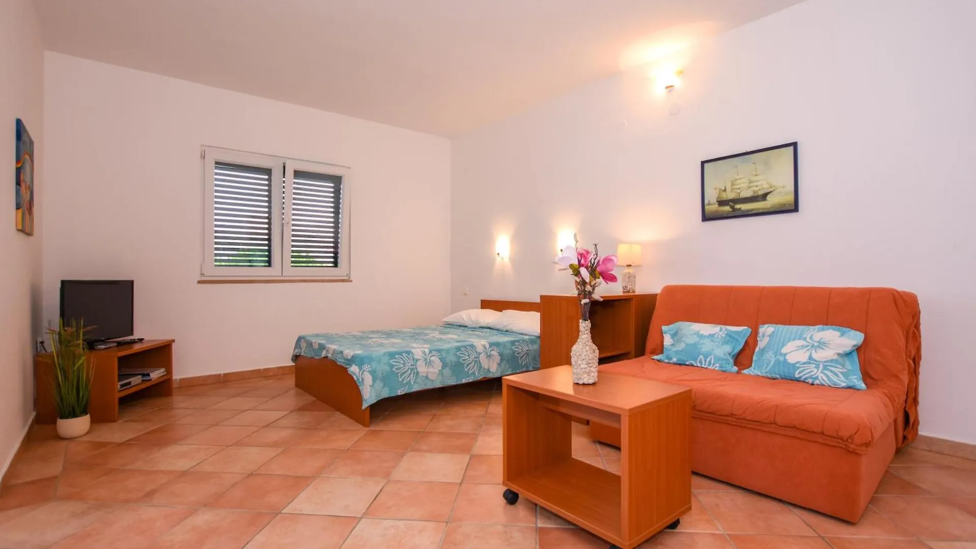 Rose Wind Apartments Pag Town