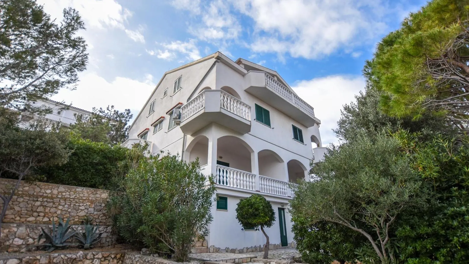 Rose Wind Apartments Pag Town